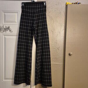 Pants. Pull on ,wide leg. M